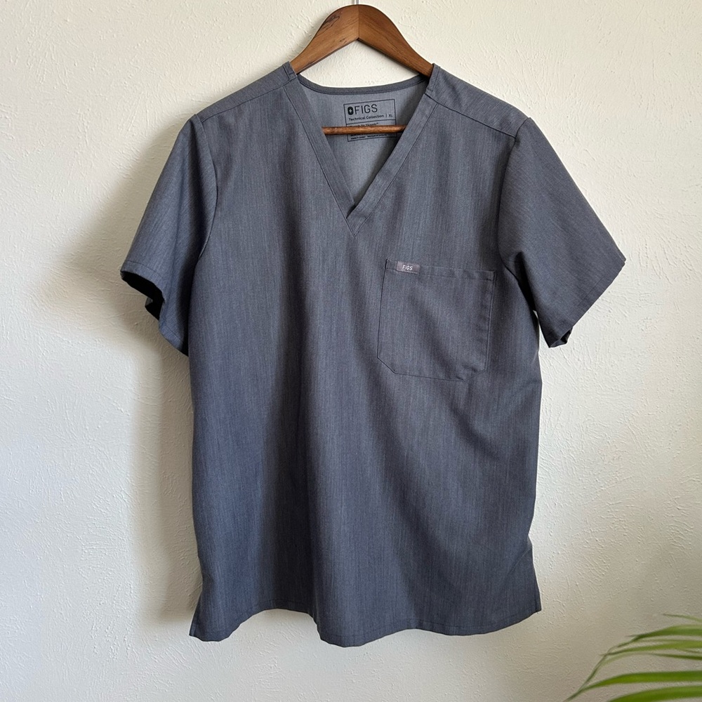 Figs Graphite Scrub Top Women's XL